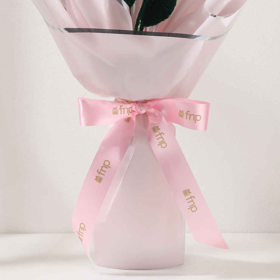 Crochet Flower Petal Poetry Bouquet | FNP