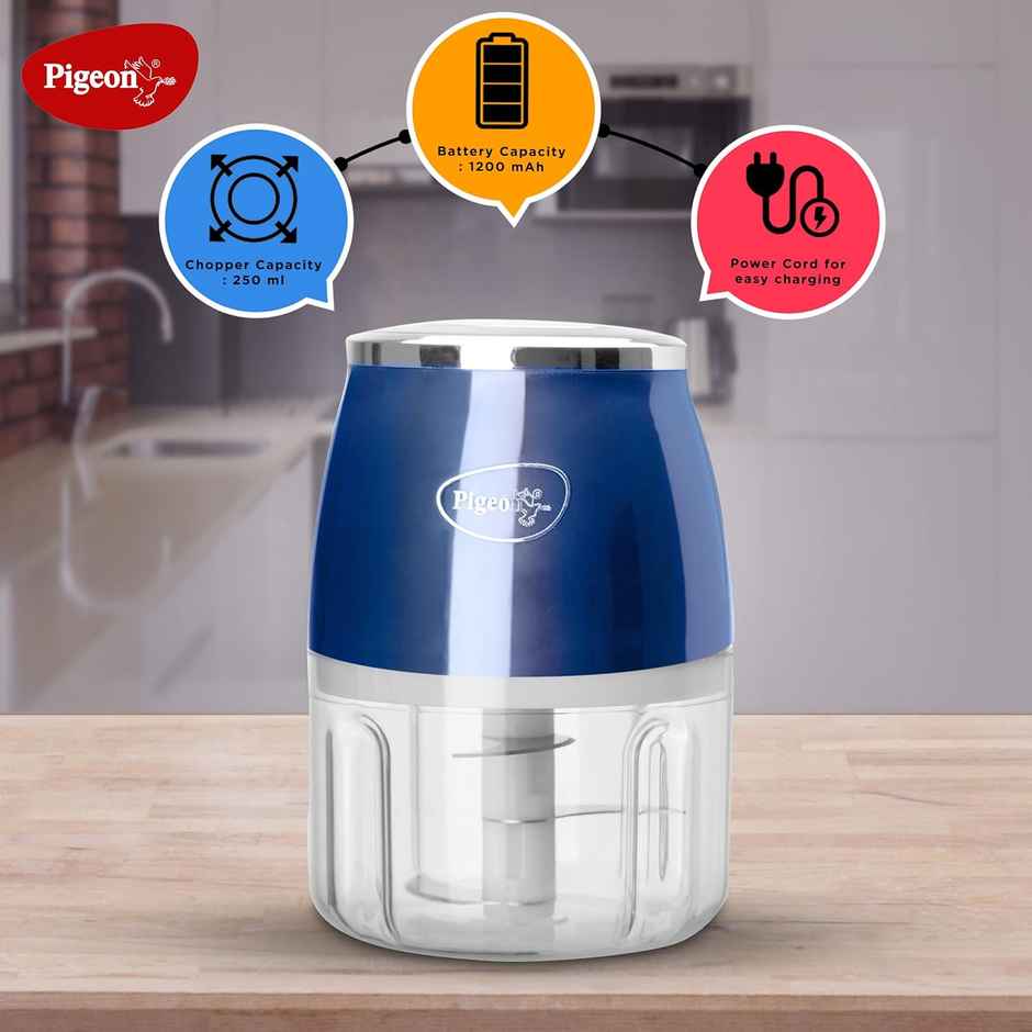 Pigeon Zoom Electric Chopper, 30Watt, 250ml, Portable with 3 Stainless Steel Blades for Effortlessly Chopping Vegetables and Fruits - Blue