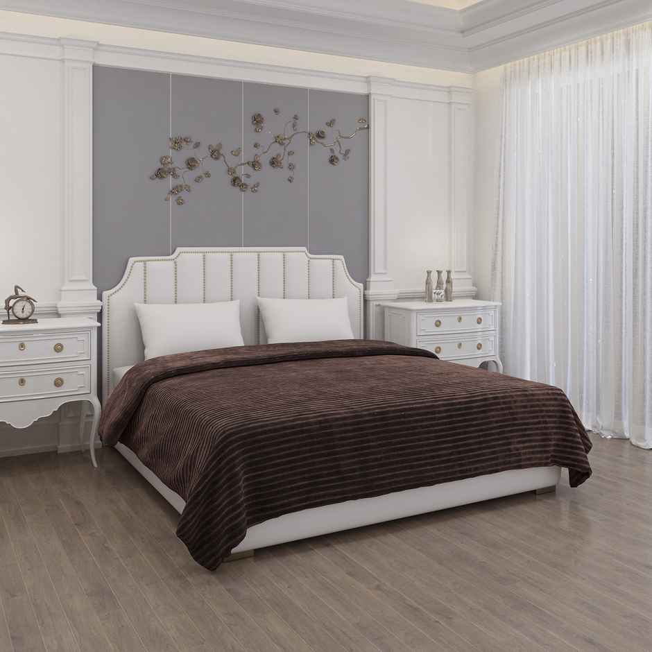 Status Ribbed Flannel Throw 150 x 200 Cm | Brown