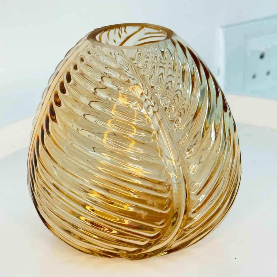 Art Street Decorative Amber Leef Pattern Transparent Glass Vase | Flower for Home | Size 5x5 Inch
