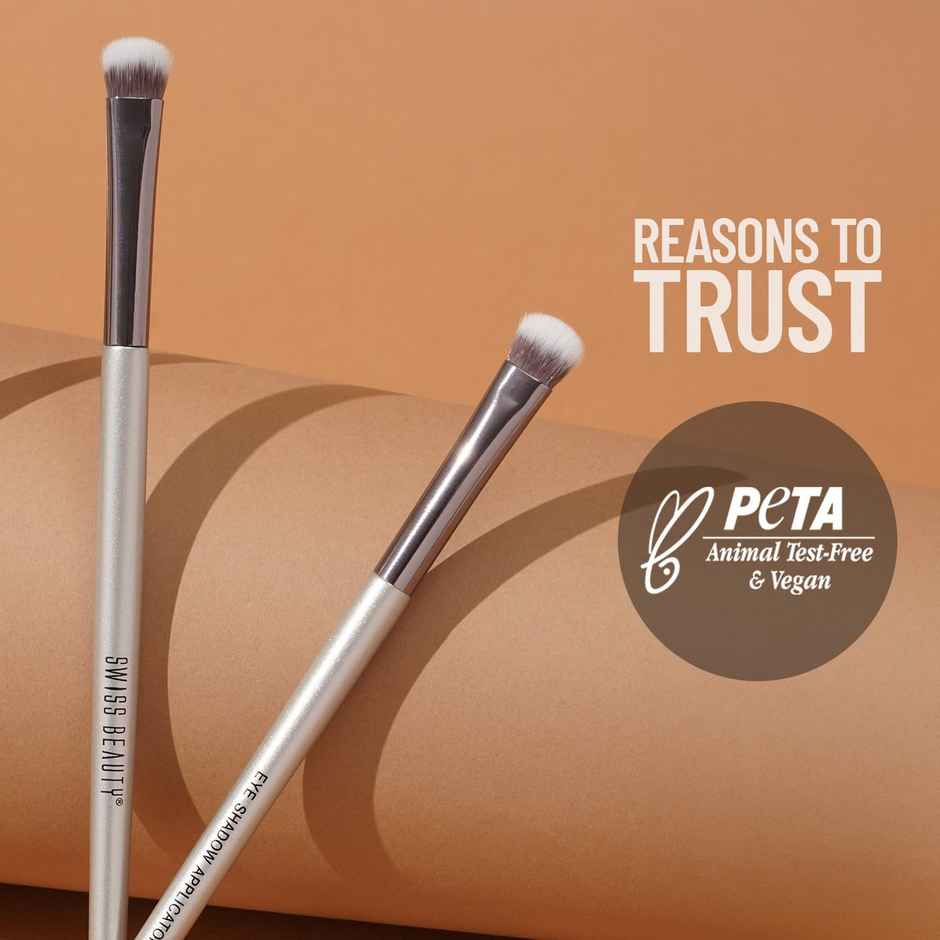 Swiss Beauty Eyeshadow Applicator Brush