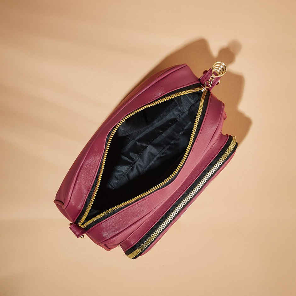 Fargo Women's Premium Sling Bag | Maroon