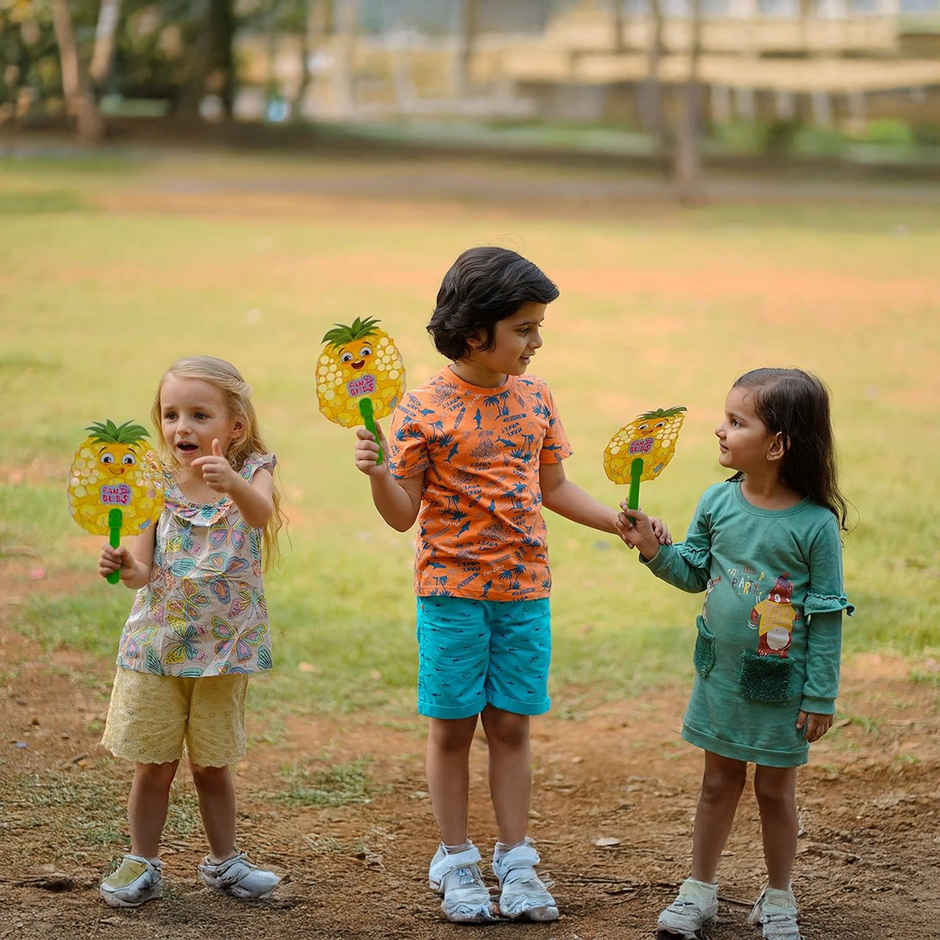 WinMagic Toys Bubble Magic Fan Bubs Pineapple