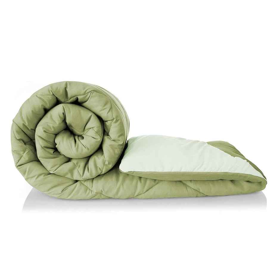 Status Solid Reversible Comforter 215 Cm x 220 Cm - Green