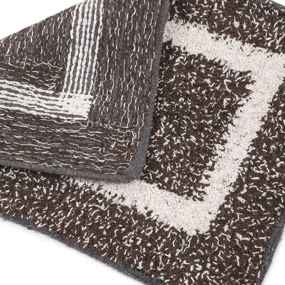 Status Plush Mat 38 x 58 Cm | Brown