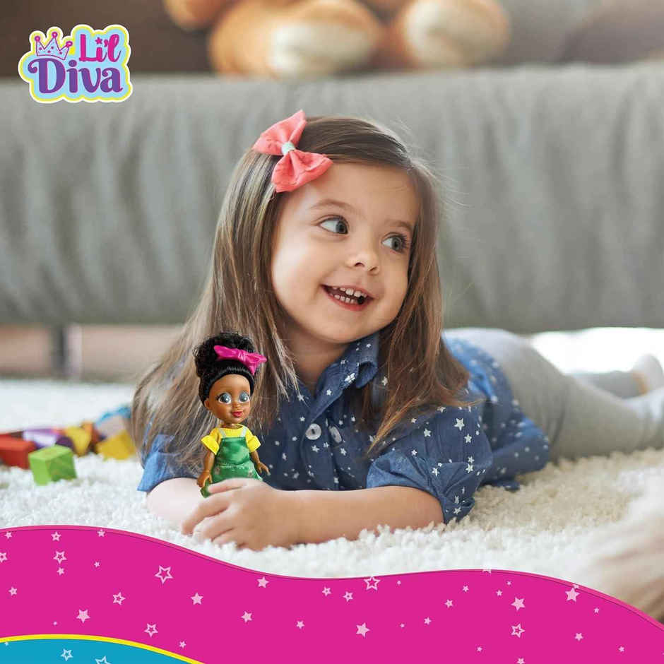 Li'l Diva Hairstylist Stephanie 6 Inch Preschool Doll with Accessories (Ages 3+)