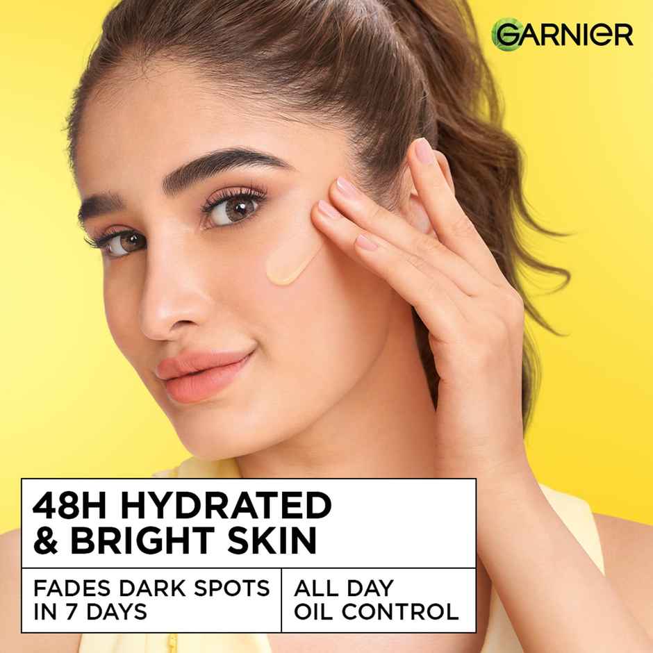 Garnier Fresh & Bright Vitamin C Sorbet Moisturizer, 4.5% Vit C + Hyaluronic Acid + Niacinamide