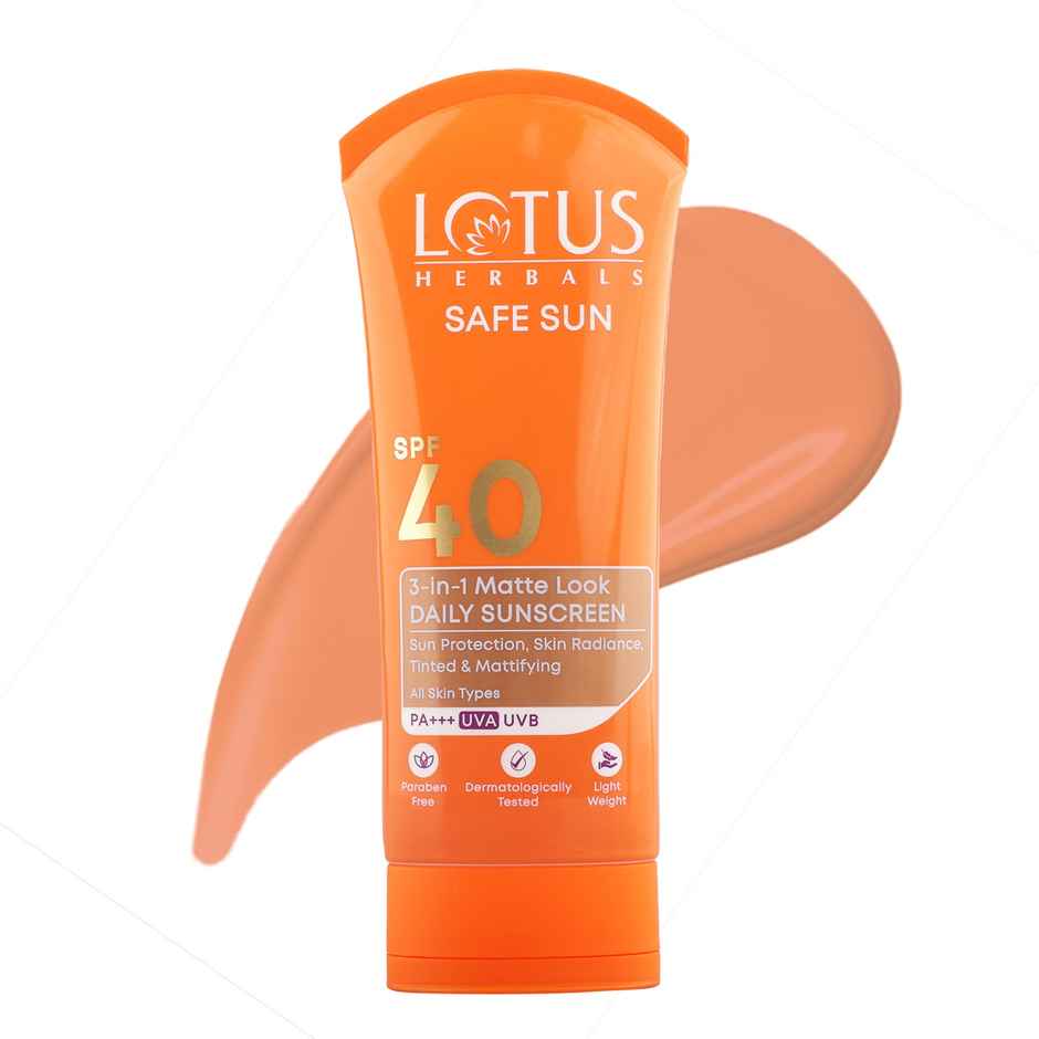 Lotus Herbals Safe Sun 3 In 1 Tinted Daily Sunscreen Matte Look SPF 40 PA+++ For All Skin Types