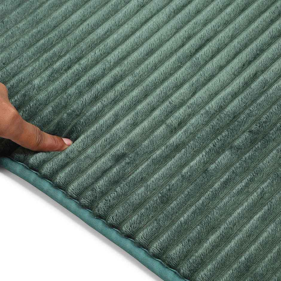 Status Ribbed Anti- Skid Foam Bath Mat | 40 x 60 cm | Green
