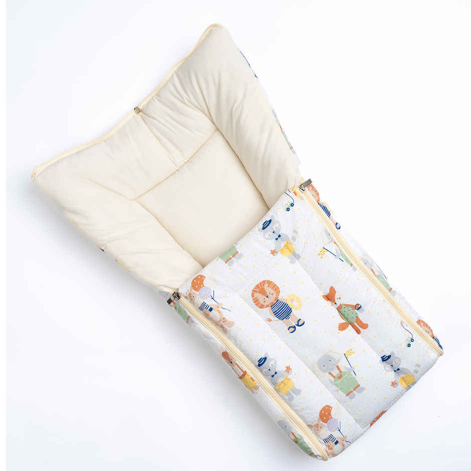 Haus & Kinder Cotton Baby Carrier Nest Portable Travelling Bed | Jungle Party - 0 to 4 Months