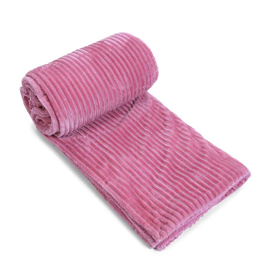Status Ribbed Flannel Throw 150 x 200 Cm | Pink