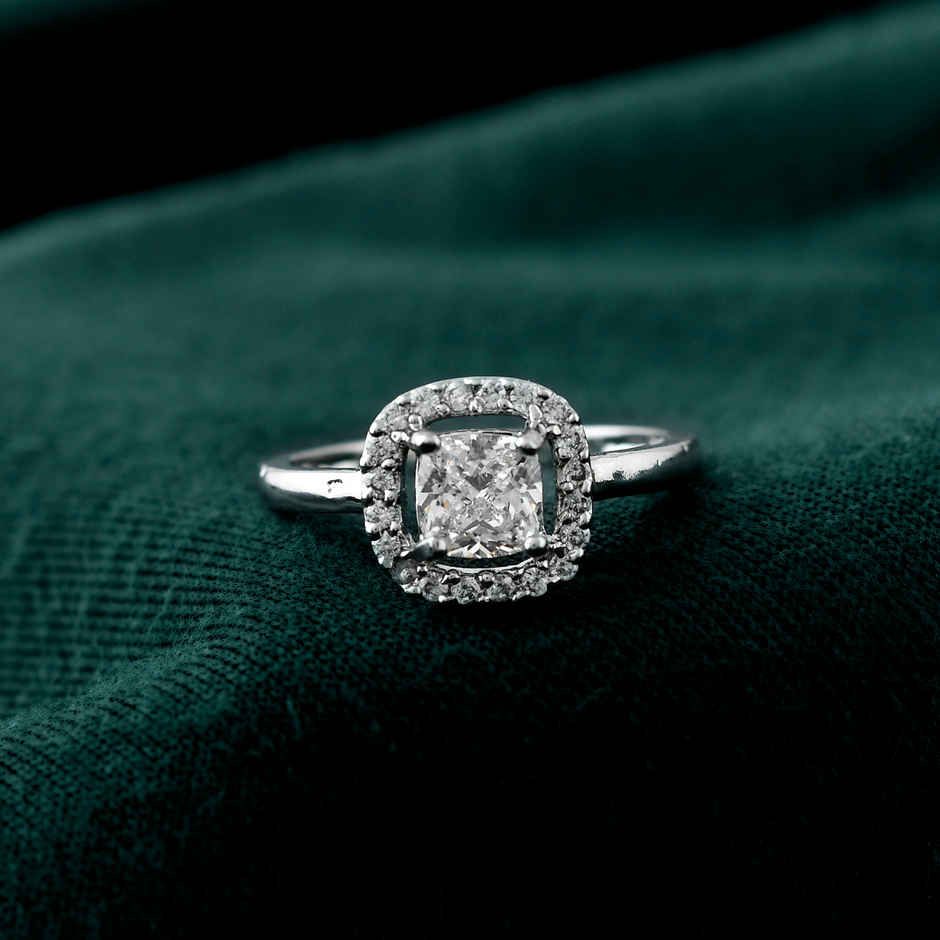 Voylla Valentine's Day Love in Bloom Solitaire Ring