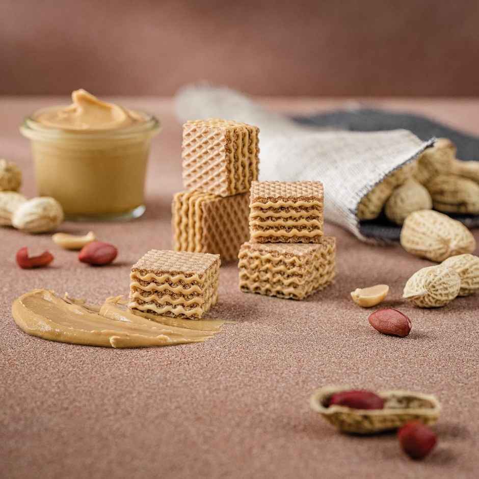 Loacker Quadratini Peanut Butter Wafer