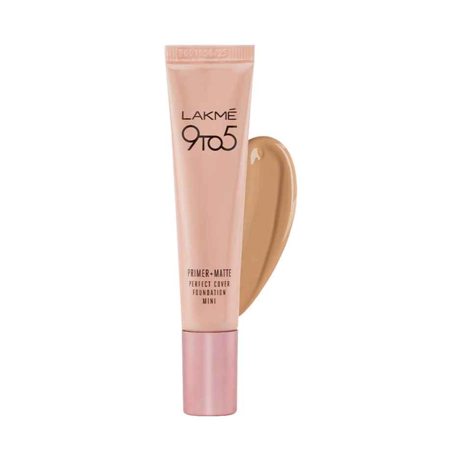 Lakme 9-5 P+M FDN Warm Creme