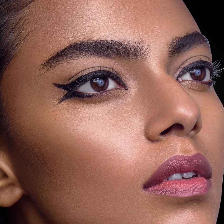 SUGAR Cosmetics Born To Wing Gel Eyeliner - 01 Black Magic Woman - Black