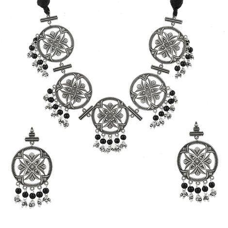 Voylla Nrityotsava Gauri Choker Necklace Set
