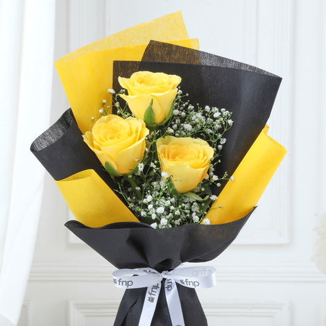 FNP Friendship Day Three Roses Bouquet