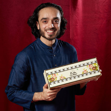 Nutty Gritties Gold Collection Dry Fruits Gift Box