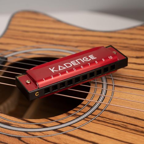 Kadence Daitonic Harmonica T104, Key of C, 10 Holes, 20 Tones, with Hard Case - Red