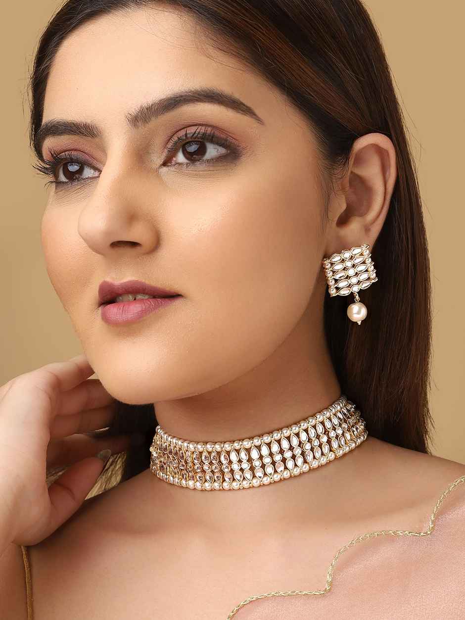 Priyaasi A Charming Kundans And Pearl Combo Choker Set