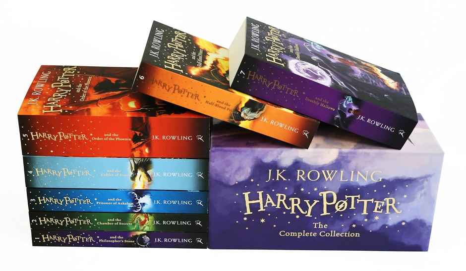 Harry Potter Box Set- The Complete Collection (Children’S Paperback)