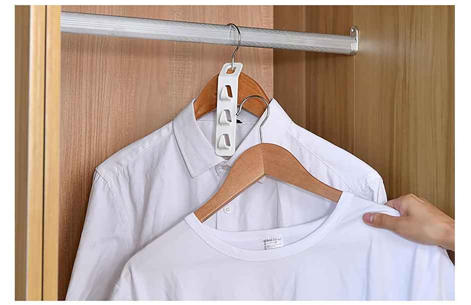 New Dawn Set Of 4 Cloth Hangers For Wardrobe Multi-Function Shirt Hanger