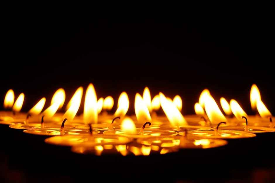 Tealight Candles | Smokeless | Pack Of 50 | 6 g Each | Prosperro Lumo