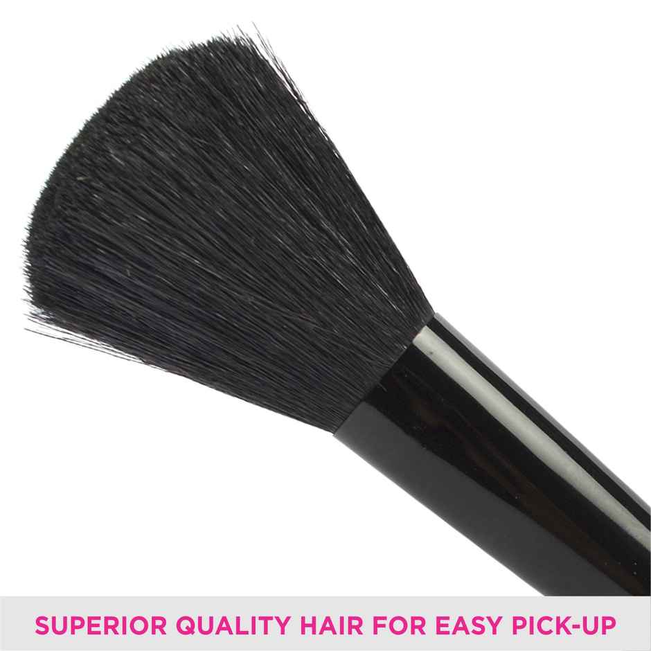 VEGA Blush Brush With Wooden Handle Makeup Blush Brush Ev-19
