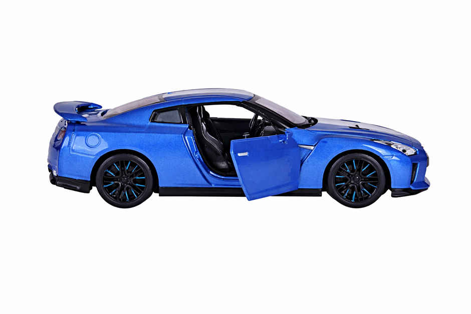 MSZ Licensed 1:32 Nissan GT-R (R35) Die-cast Vehicle