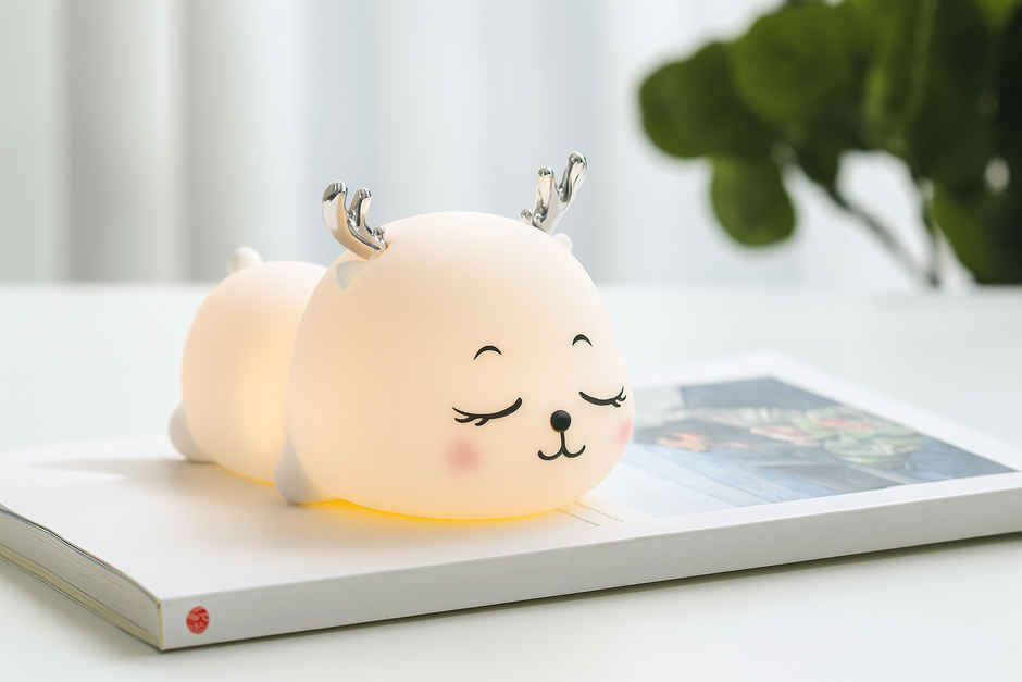 Kidara Lovely Fawn Deer Silicone Rechargeable 5 W Night Lamp