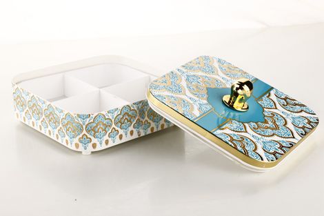 Youbee Dry Fruit Container Tray & Lid Plastic Dry Food Storage Box Gifting Set With 4 Section Blue