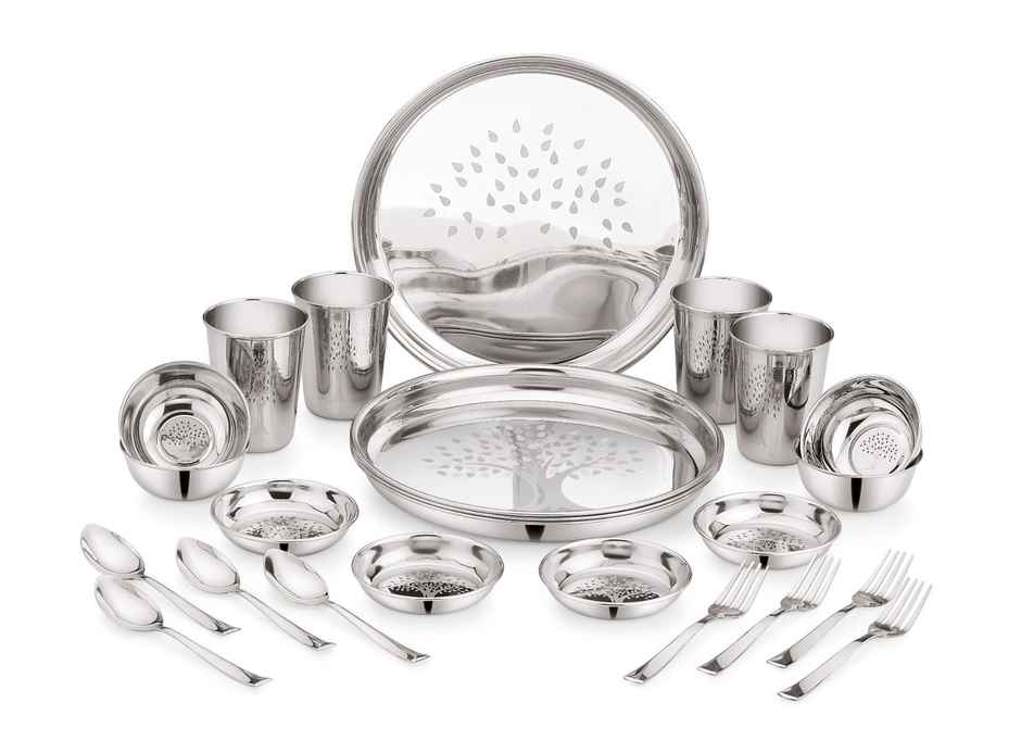 Stainless Steel Striped Dinner Set 4 Plate, 4 Dessert Plate, 4 Curry Bowl, 4 Glass (24 Piece)