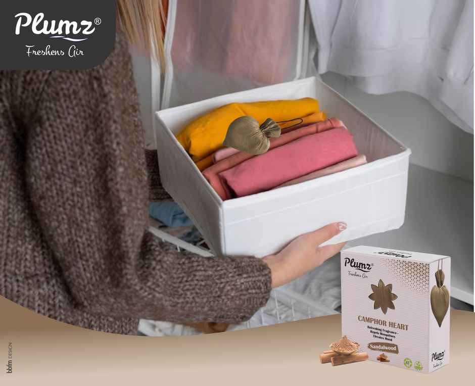 Plumz ZepPure Sandal Camphor Heart Room Freshener Combo