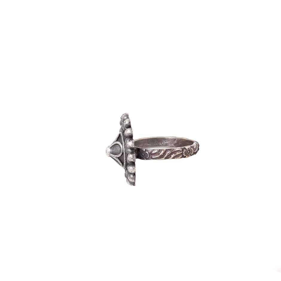 Teejh Teejh Nira Antique Silver Polish Ring