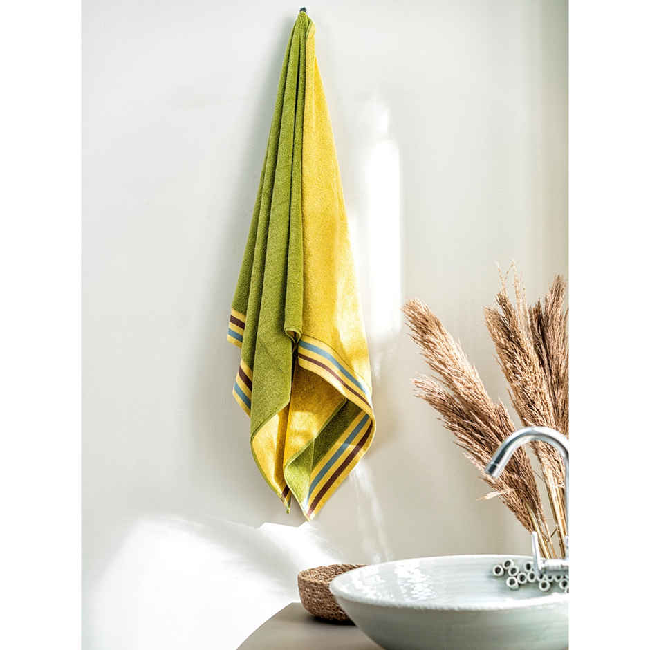 DDECOR Yarn Dyed Sporty Look 500 GSM Bath Towel | 100% Cotton - Green