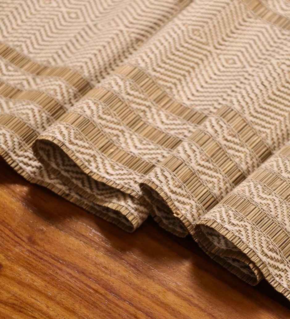 Casacraft by Pepperfry Grass Table Runner | Dining Table Runner | Off White | 33 x 12.7 cm