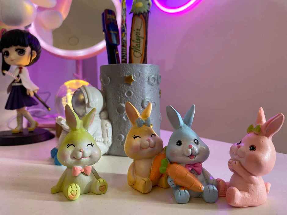 TIED RIBBONS Decorative Rabbit Miniature Showpiece | Resin - 5 cm x 3.5 cm