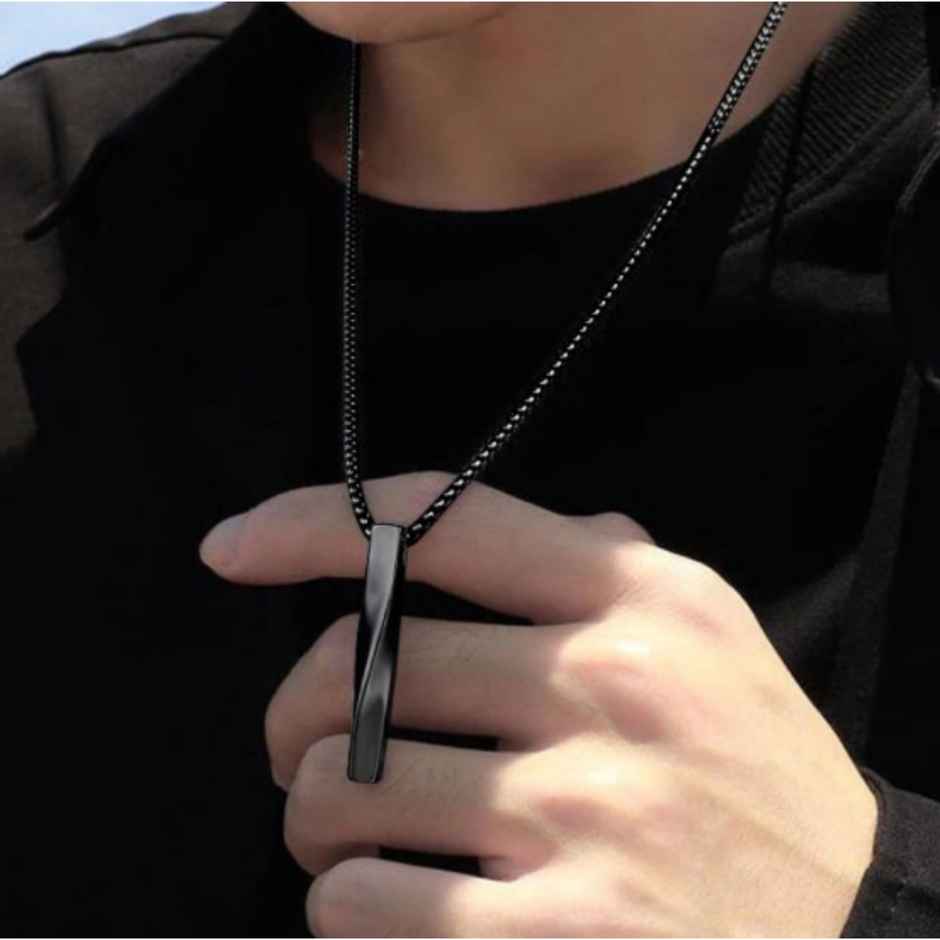 SALTY Alpha Collier Pendant with Chain for Men and Boys| Anti-Tarnish | Black