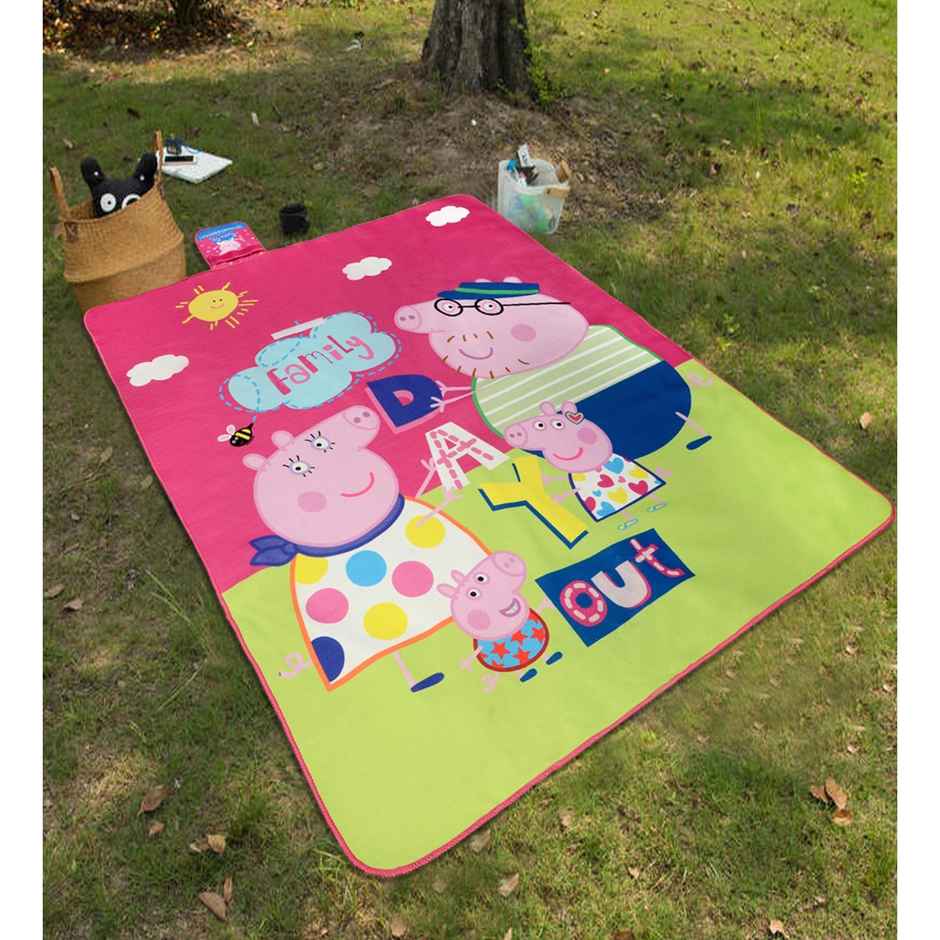 Casacraft by Pepperfry Kids Carpet | 4 x 5 feet | Peppa Pig