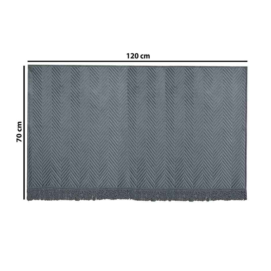 CasaCraft Pepperfry 3 Sofa Covers and Set of 3 Grey Zig-Zag Reversible Velvet Throw Cover for Home