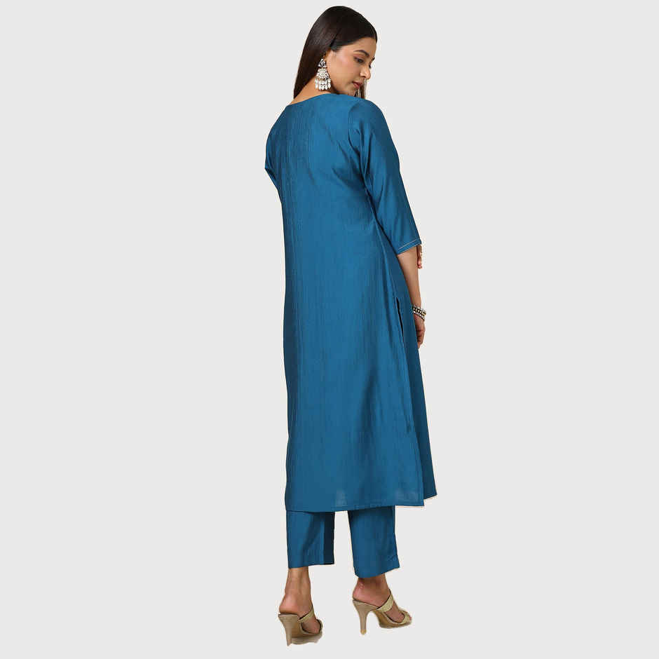 Soch Women's Blue Viscose Blend Embellished Kurta Set With Cutdana | M