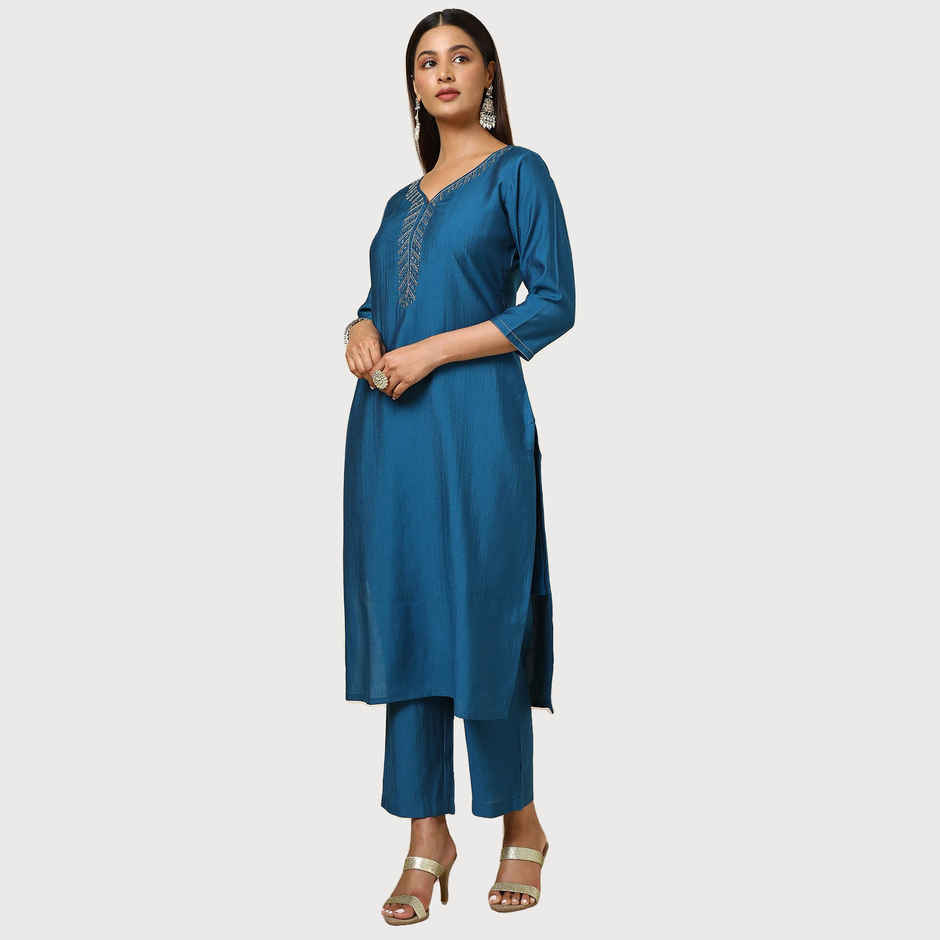 Soch Women's Blue Viscose Blend Embellished Kurta Set With Cutdana | M
