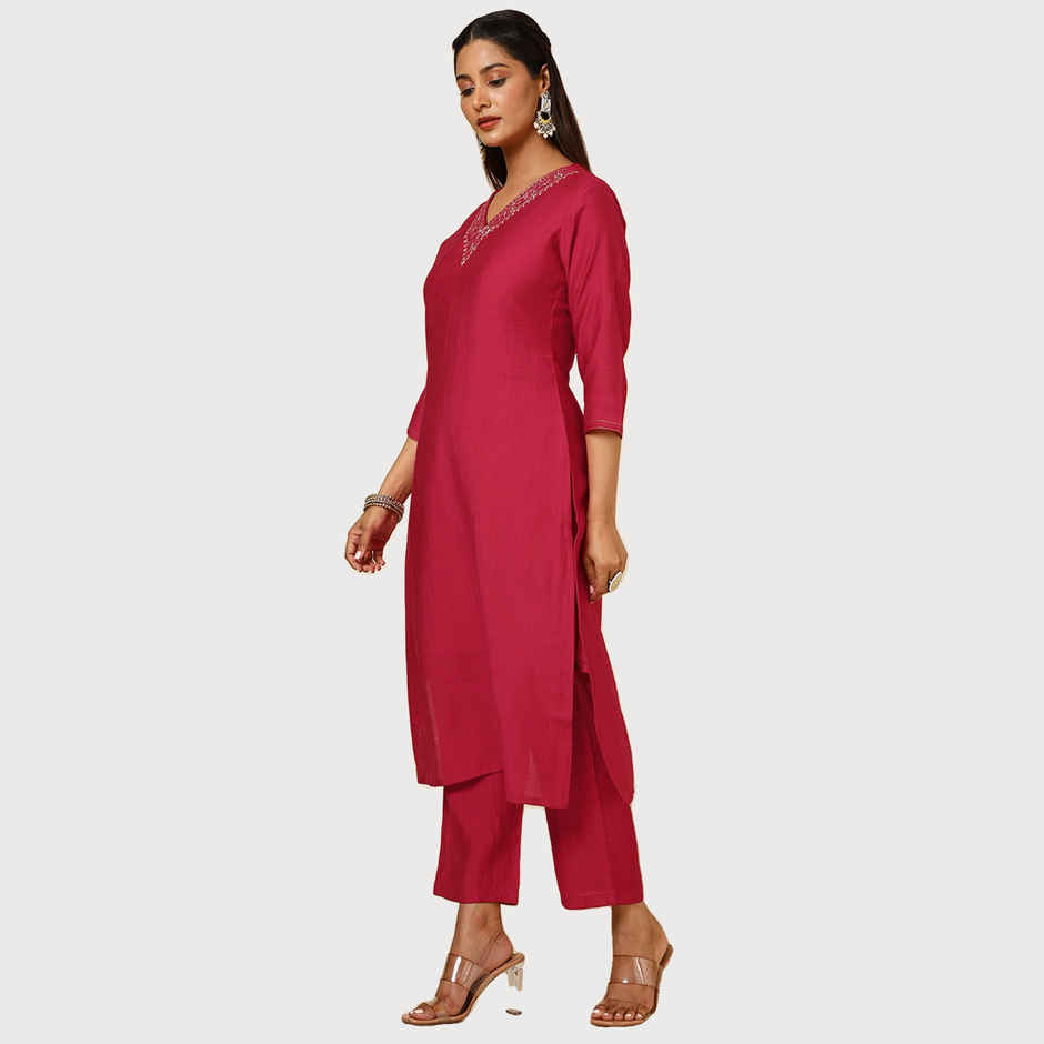 Soch Women Red Viscose Blend Embellished Kurta Set with Beads And Stones S