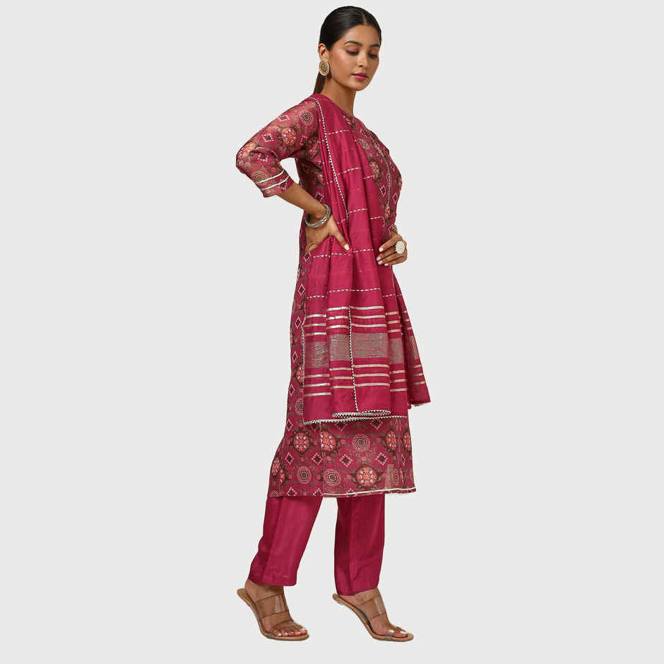 Soch Women's Rust Tissue Floral Print Suit Set With Gotta Patti L