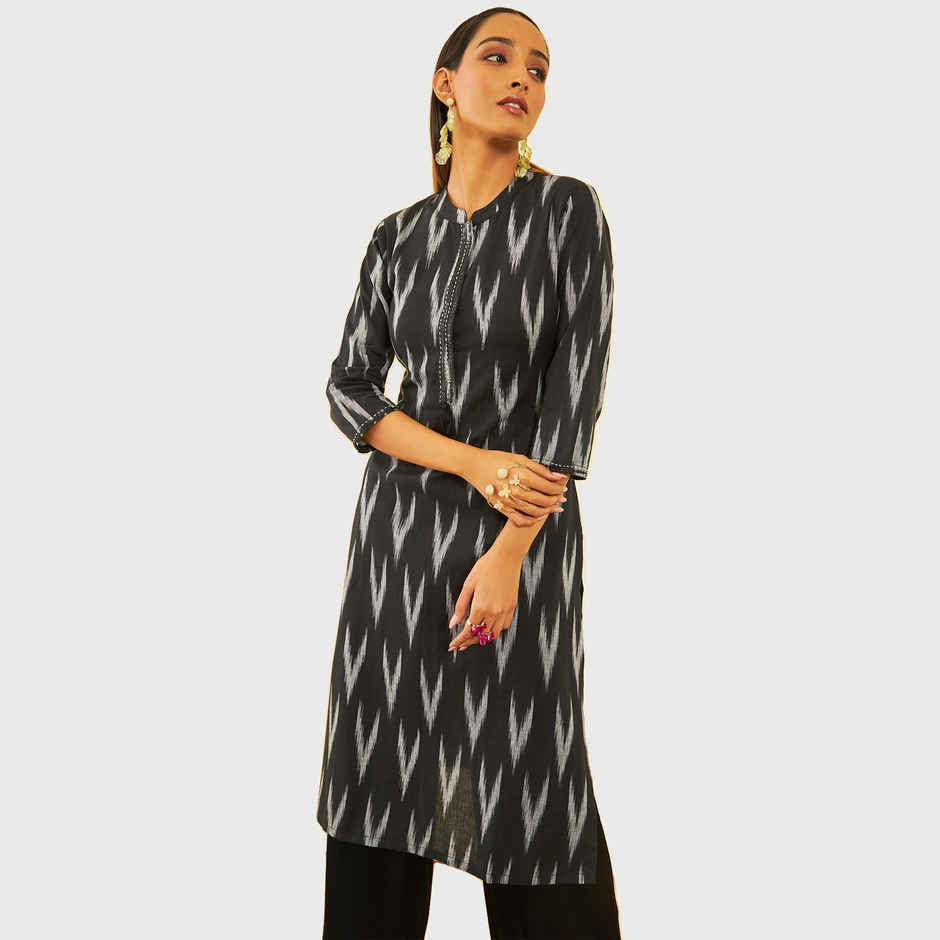 Soch Women's Black Cotton Ikat Print Kurta With Sequins L