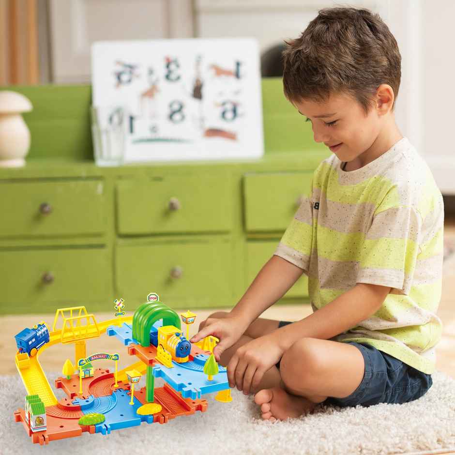 Webby Battery operated Toy Train Set for Kids