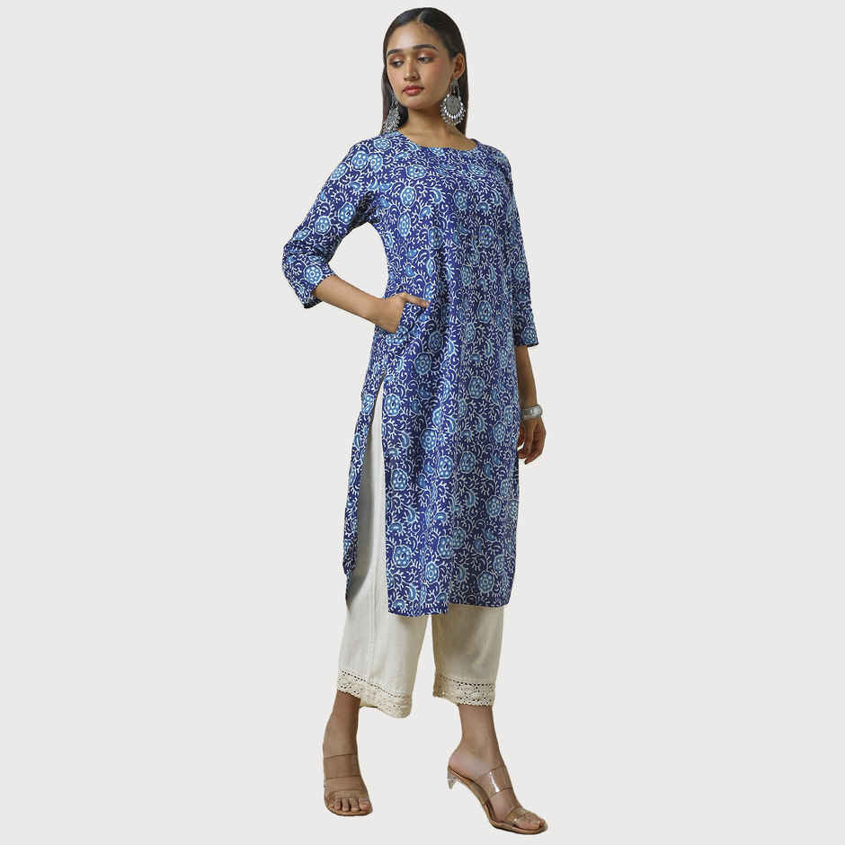 Soch Women's Indigo Cotton Abstract Print Kurta | M