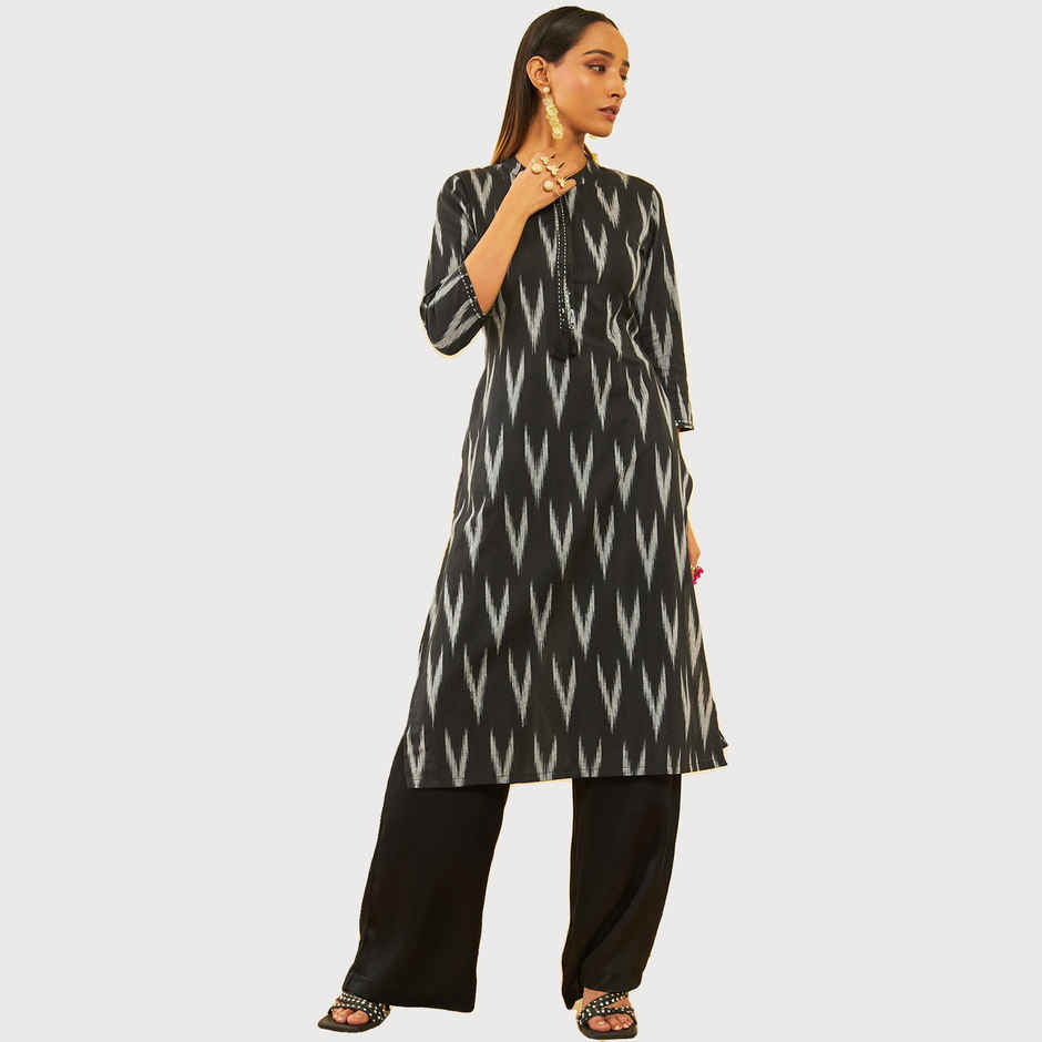 Soch Women's Black Cotton Ikat Print Kurta With Sequins L