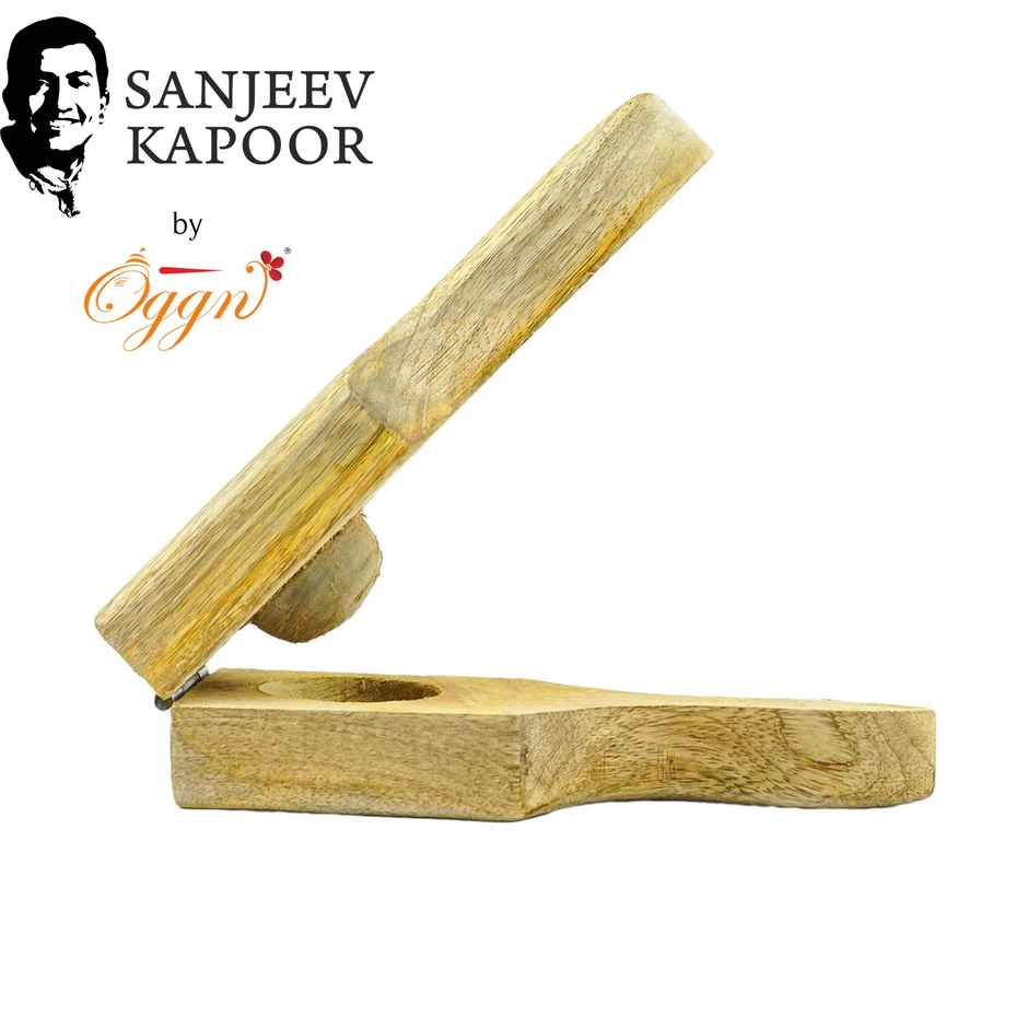 Sanjeev Kapoor by OGGN Wooden Lemon Squeezer - 7x3 Inch