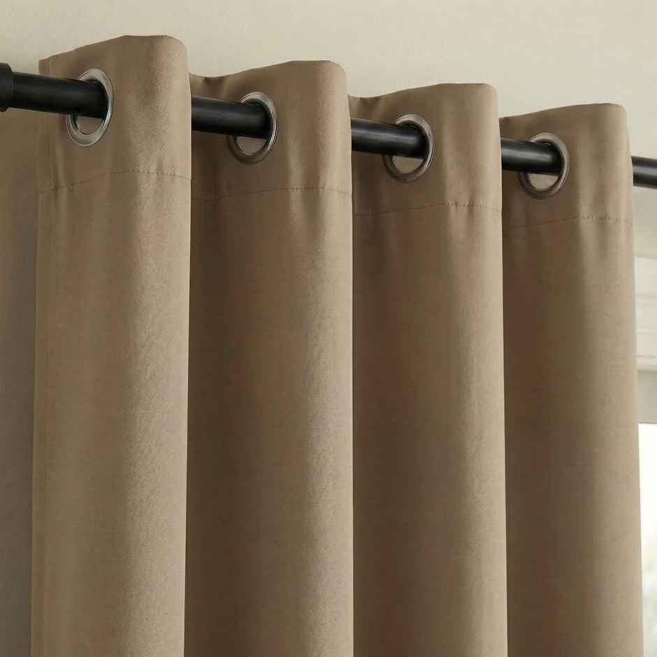 Home Sizzler Insulated Sheild Blackout Grommet Polyester Curtain 5 Feet Beige